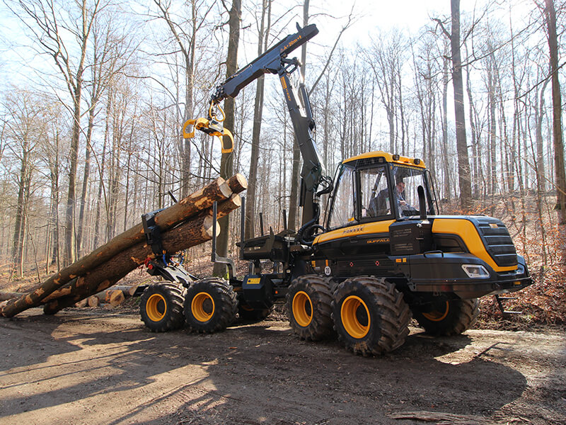 Kombirückesystem von Herzog Forsttechnik im Einsatz