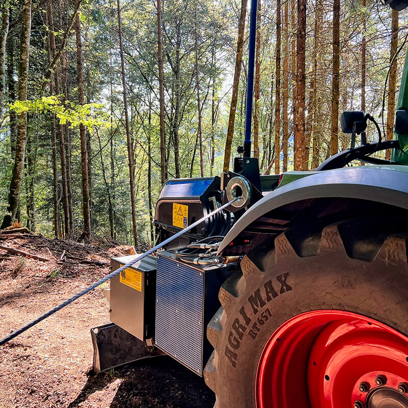 Herzog Forsttechnik Synchrowinch 3-Punkt Traktoranbau im Detail