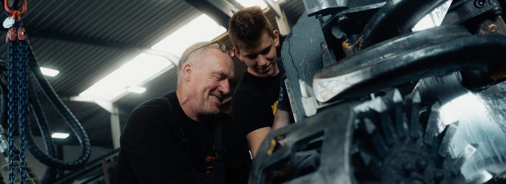 Job als Land- und Baumaschinenmechatroniker bei Wahlers Forsttechnik in St. Gertraud in Österreich